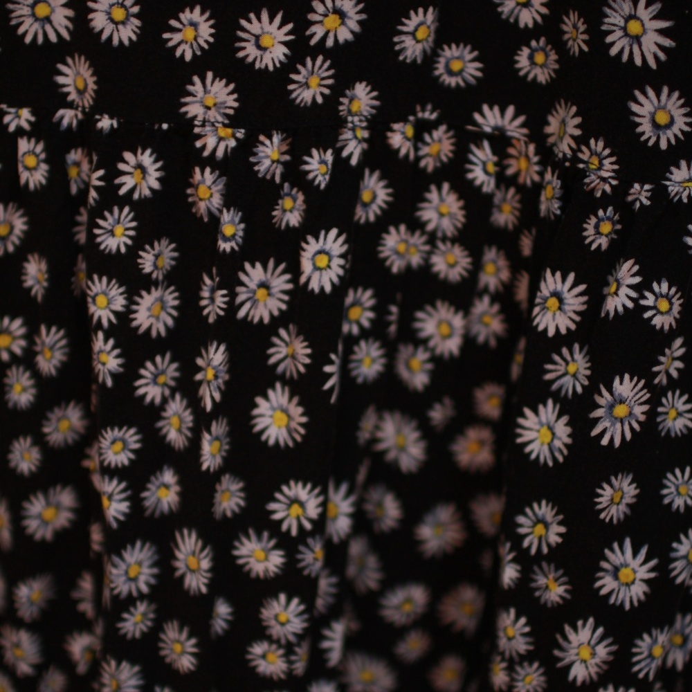 Daisy Printed Mini Dress - Picture 3 of 4